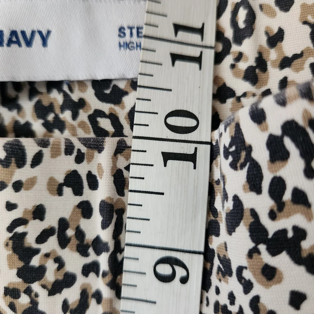 Old Navy Stevie High Rise‎ Front Seam Skinny Pants Leopard Print Women's Small